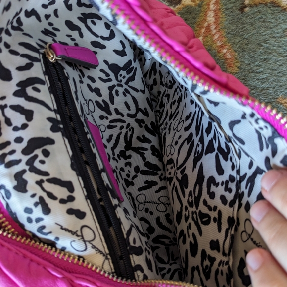 Jessica Simpson hot pink purse cheap read description - Picture 2 of 2